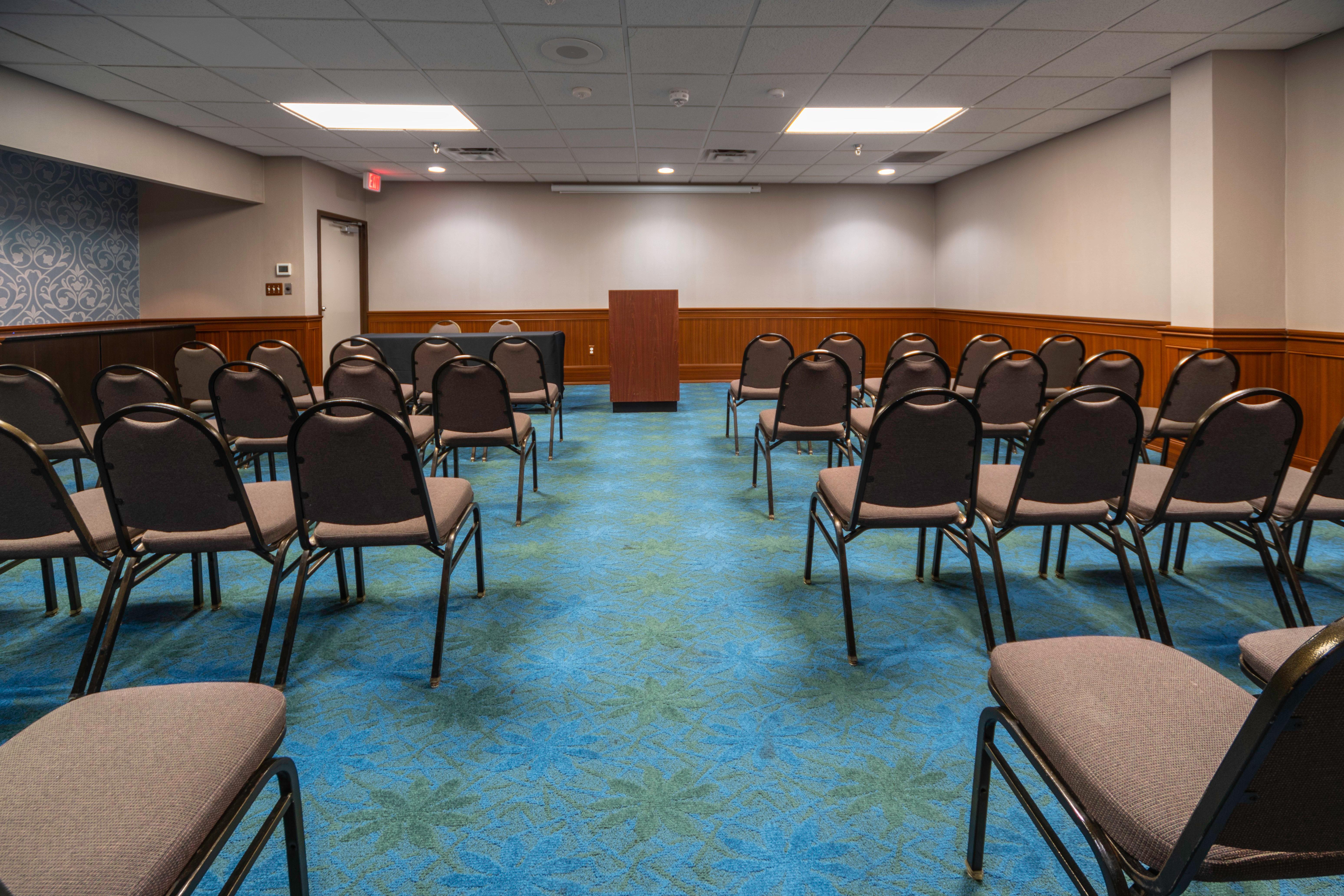 Holiday Inn Louisville East - Hurstbourne By Ihg Εξωτερικό φωτογραφία