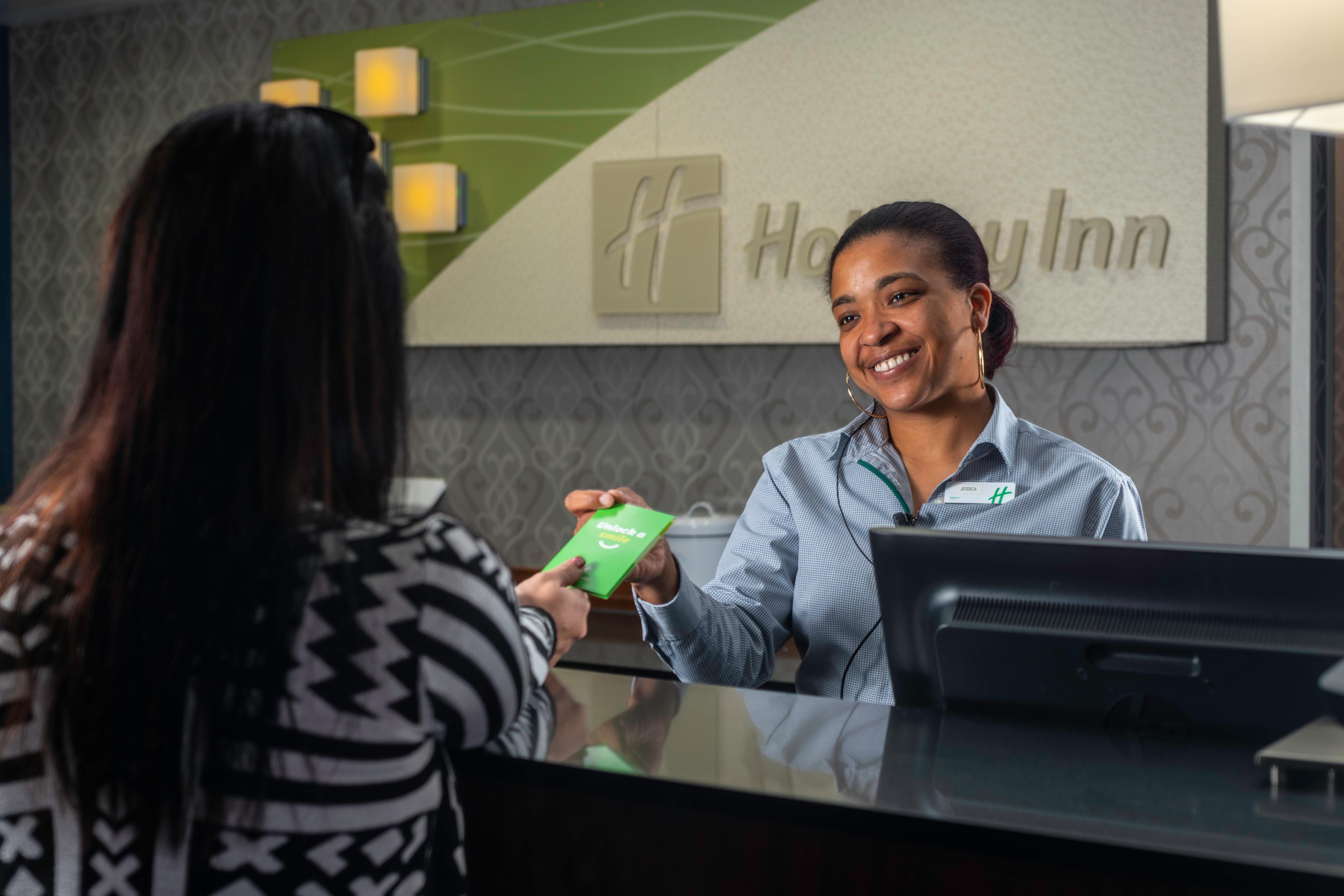 Holiday Inn Louisville East - Hurstbourne By Ihg Εξωτερικό φωτογραφία